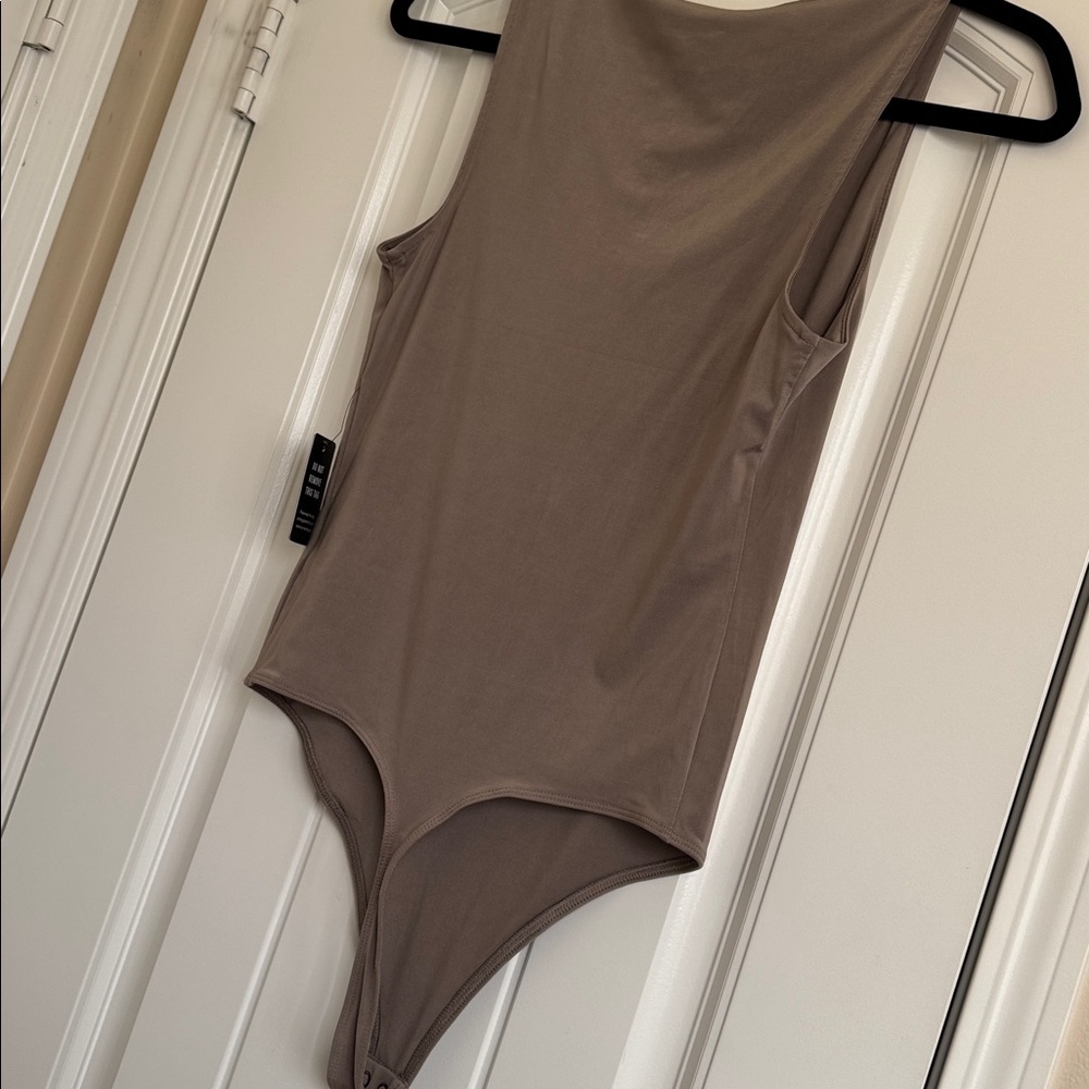 NWT Express Body Contour Thong Bodysuit Size S - Picture 4 of 6
